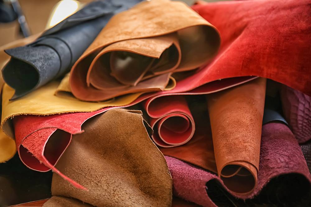 Vente de cuir à Pompaire