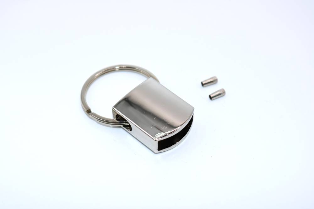 *Porte-clé + anneau brisé 28mm Nickel - réf. PC-419-NK