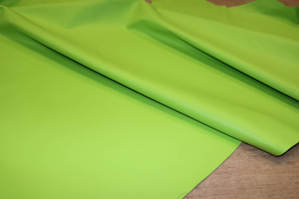 1/2 vachette lisse Vert anis - réf. VTTEVERT/HM4172