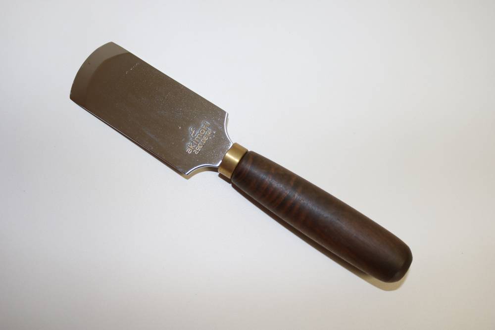 Couteau à parer Akimori